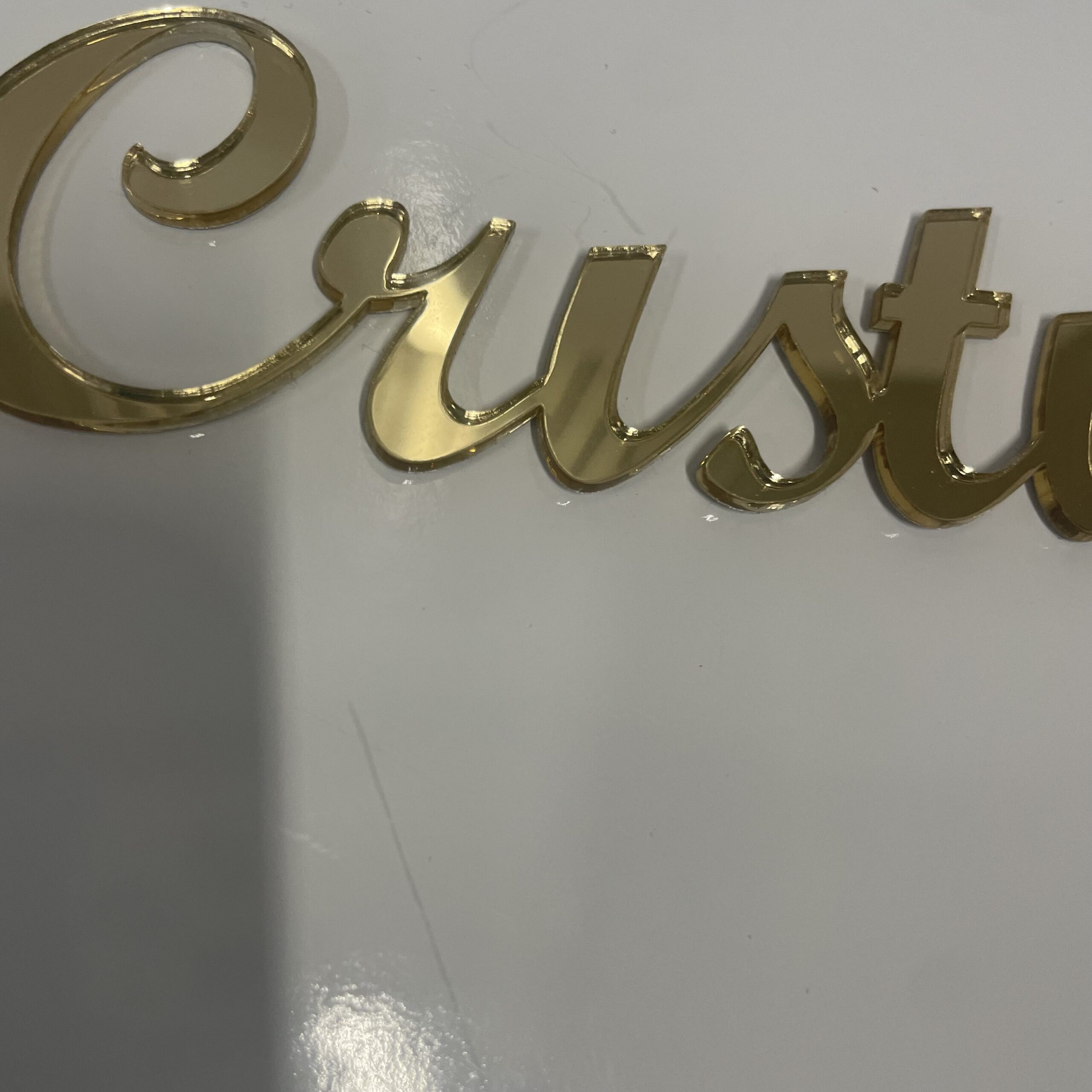 LETTERE IN LEGNO E PLEXIGLASS PERSONALIZZATA - immagine 2